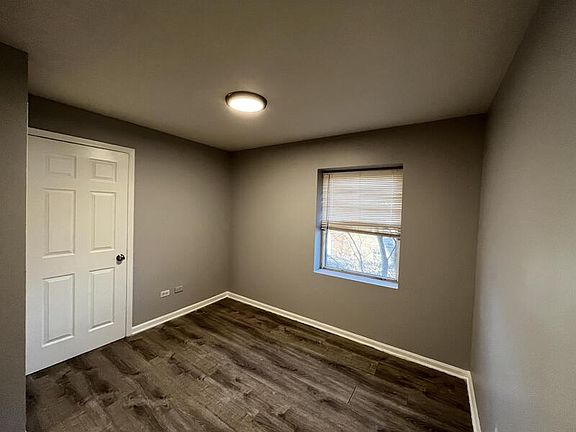 5th image of 6630 S Vernon Ave #1N