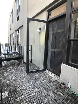 Rented by City Vista Inc | media 35