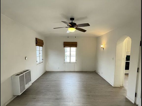 5th image of 5837 Gregory Ave APT G