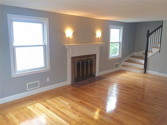5th image of 109 Mason Ave