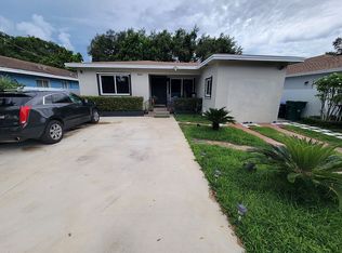 3268 NW 49th St, Miami, FL 33142
