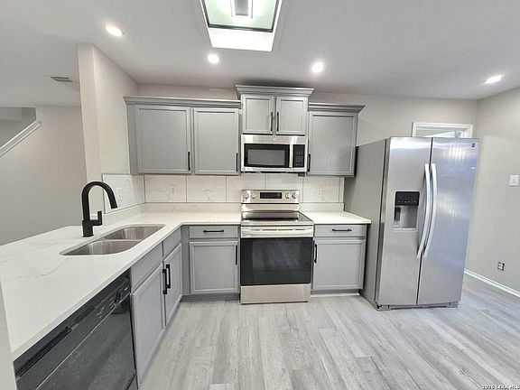 3rd image of 10146 Ranger Cyn