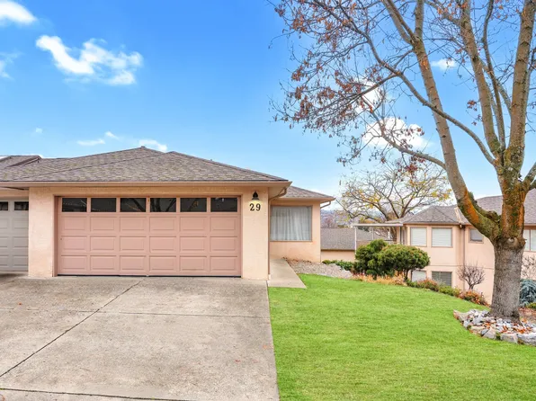 1001 30th Ave Unit 29, Vernon, BC V1T 9H8