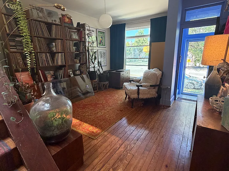 2846 Huntingdon Ave — Photo 13