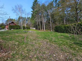 35 W Shore Rd, Swanzey, NH 03446