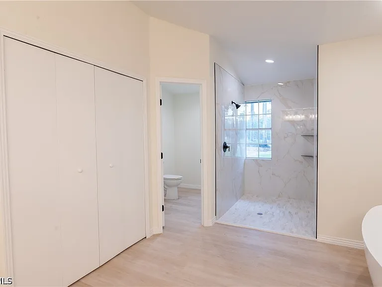 15200 Sweetwater Ct — Photo 23