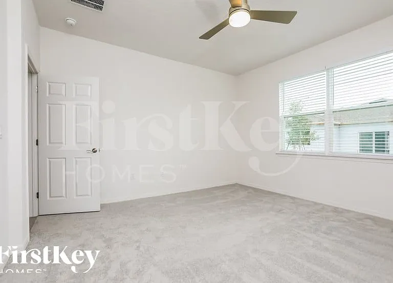 1257 Spokane Point — Photo 6