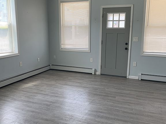 2nd image of 82 Parsonage St