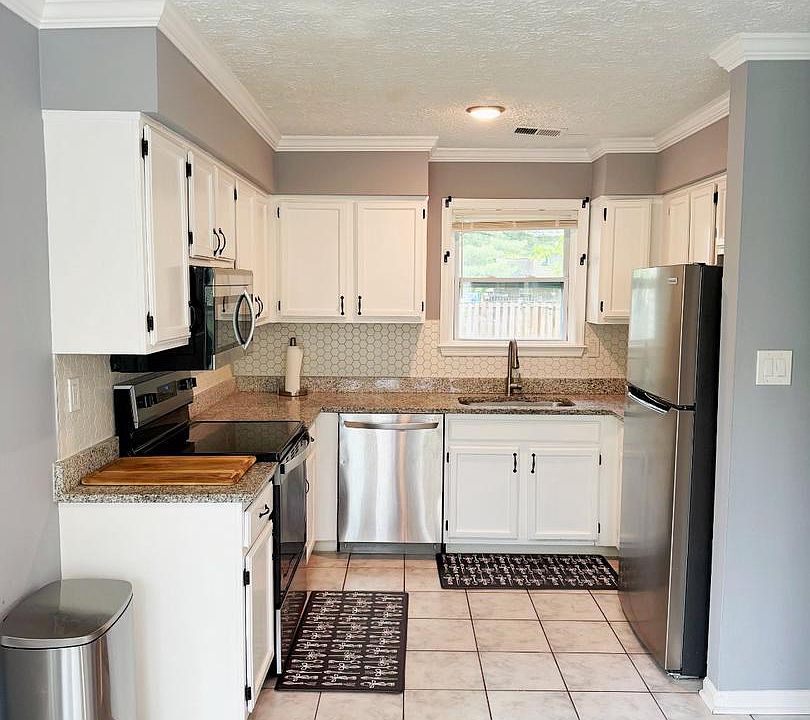 6041 Red Wolf Pl, Waldorf, MD 20603 | MLS #MDCH2054250 | Zillow