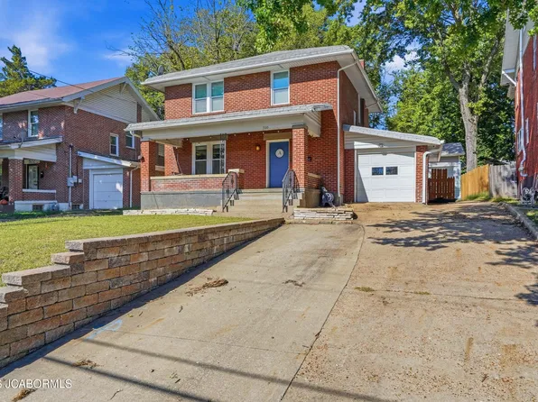 920 Moreau Dr, Jefferson City, MO 65101