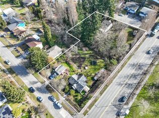 9454 12th Ave SW, Seattle, WA 98106