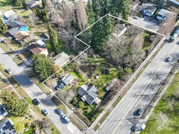 9454 12th Avenue SW, Seattle, WA 98106