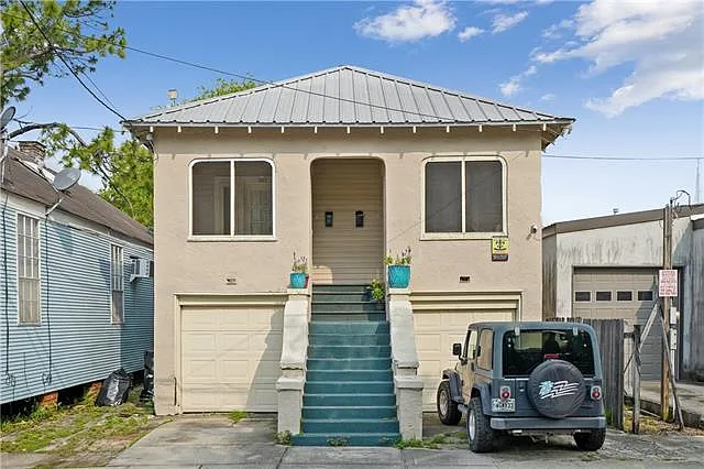 217 N Bernadotte St — Photo 1