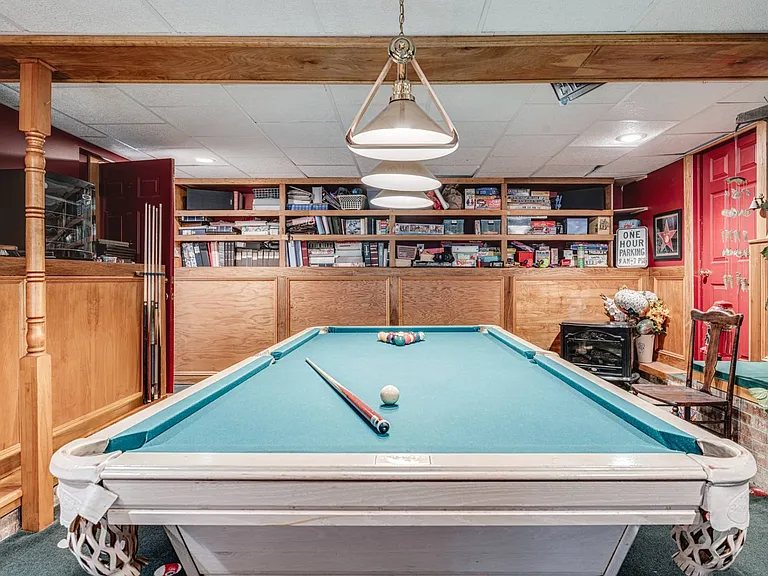 9 Tramposh Ln — Photo 15