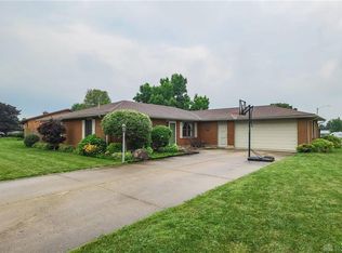 20 Newton Dr, Pleasant Hill, OH 45359