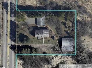 1542 County Line Rd, Maple Plain, MN 55359