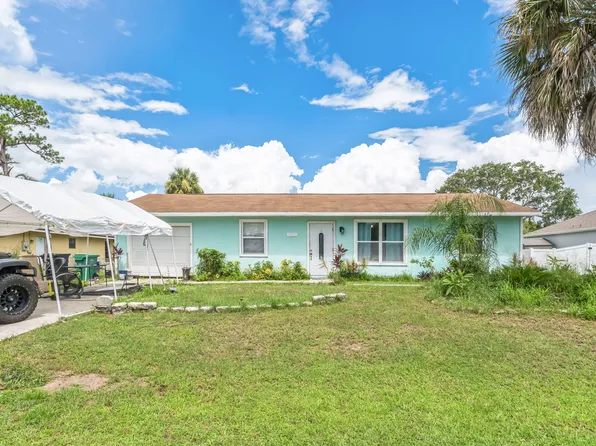 2520 SW Dallas Street, Port St Lucie, FL 34953
