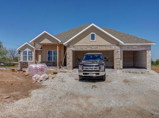 3099 W Edward St, Springfield, MO 65810