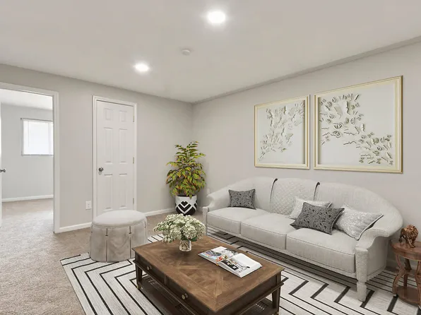 Coves at Columbus on Mayfield