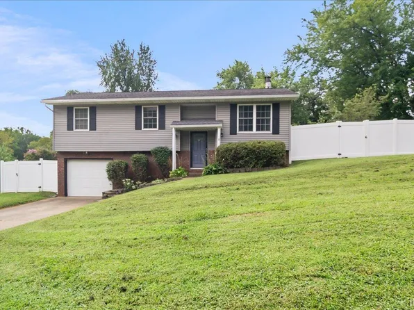 6899 Pleasant Valley Ct, Newburgh, IN 47630