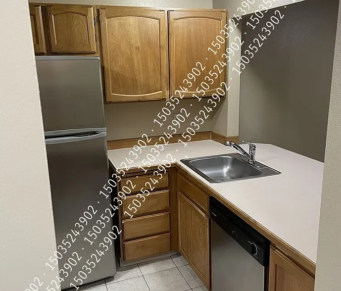 11323 SW 135th Ave #2 — Photo 2