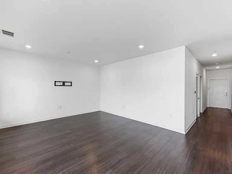 4361 S Congress Ave #309 — Photo 7