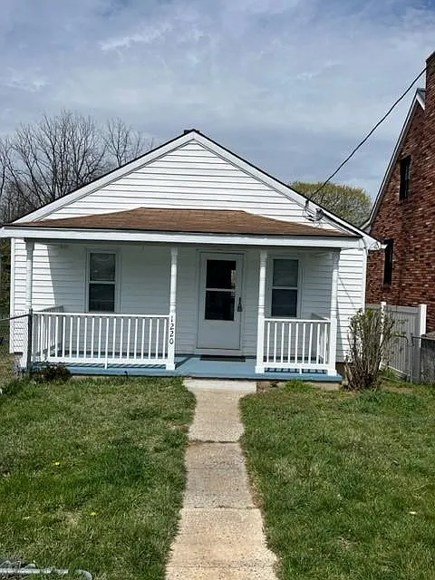 1220 Wabash Ave photo 1