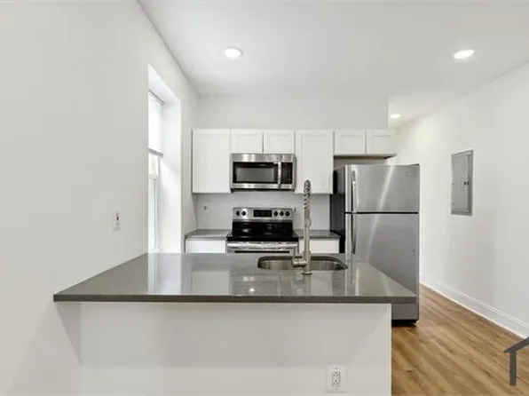 2718 N 11th St #3, Philadelphia, PA 19133