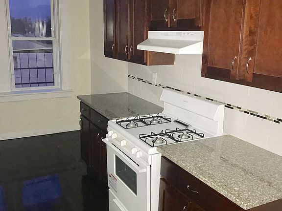 5th image of 12 Canfield St APT 3