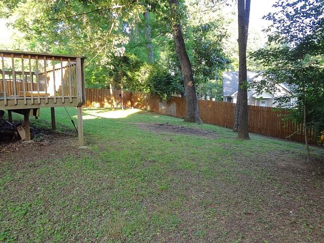 Back yard, level lot