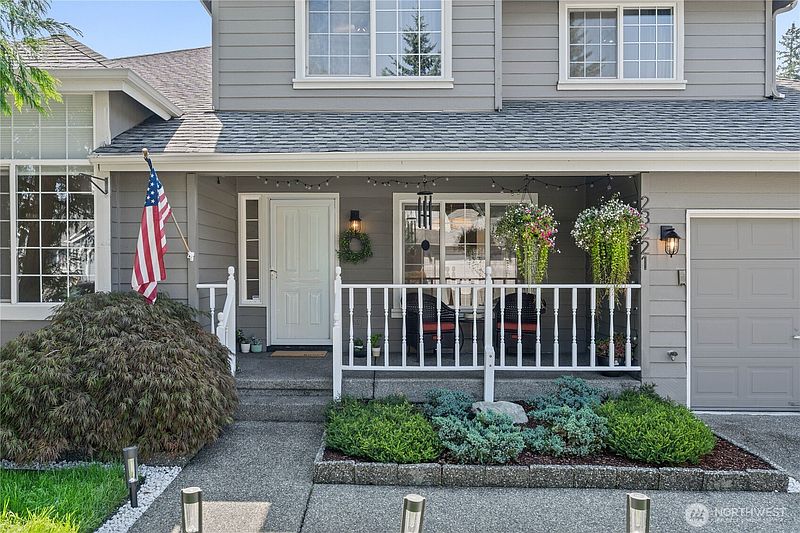 3rd image of 23221 SE 242nd Street