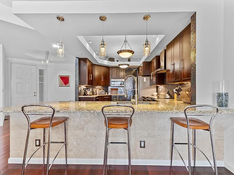 1845 Les Chateaux Blvd #202 — Photo 16