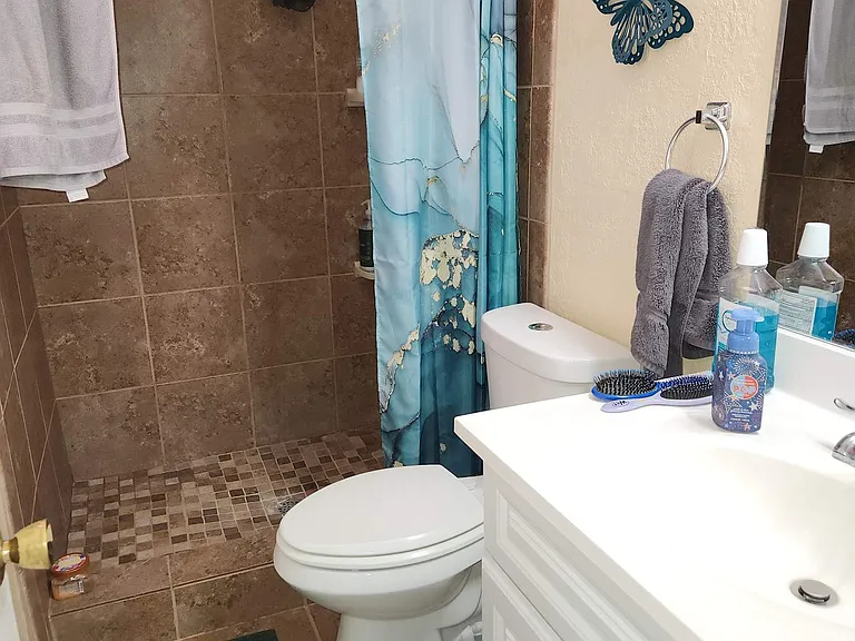 11320 Bunky Henry Ln — Photo 10