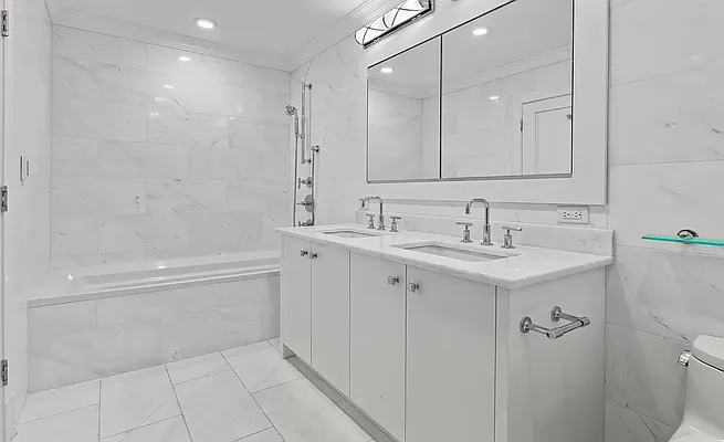 Rented by Platinum Properties | media 7