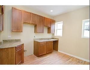3rd image of 4720 N Bernard St APT 3W