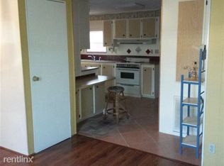 21550 NW 4th Pl, Hollywood, FL 33029