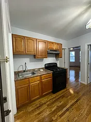 30 East 15th Street, #4