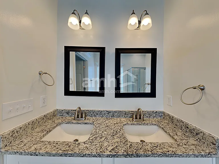 139 Pin Oak Ct — Photo 11