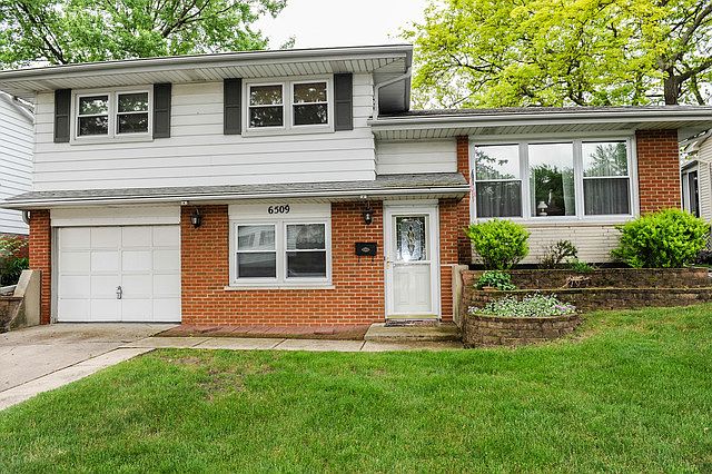 1st image of 6509 W 163rd Pl