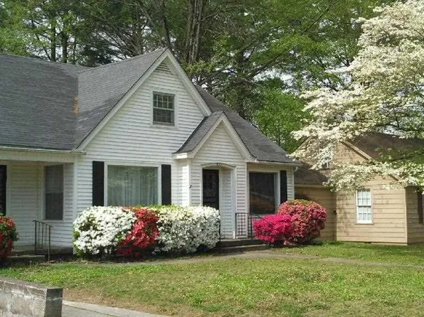 425 Light St, Dyersburg, TN 38024