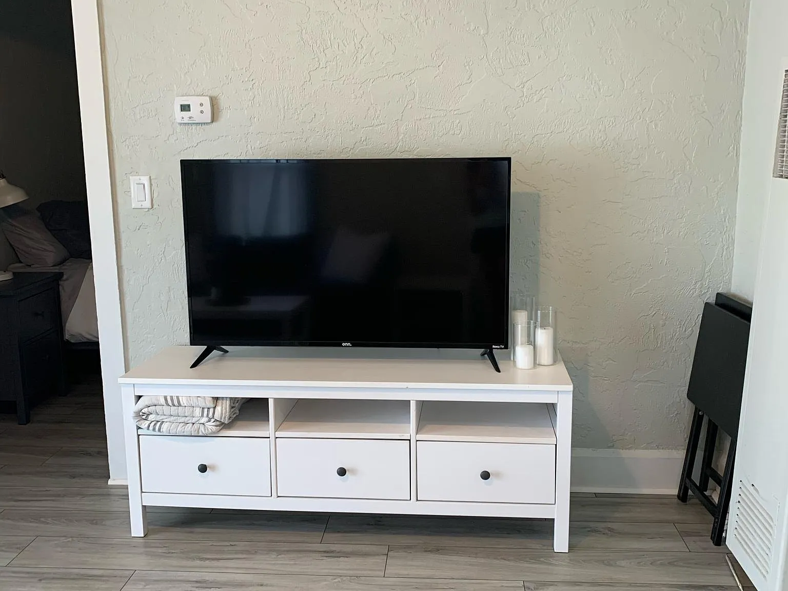 2 bed, 600 sqft, $2,250 — Photo 3