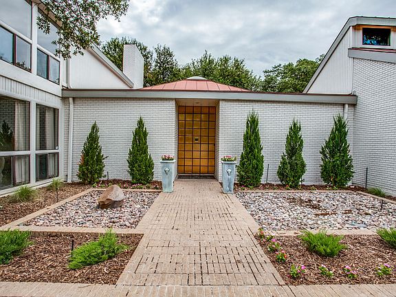 4th image of 6318 Stonehill Dr