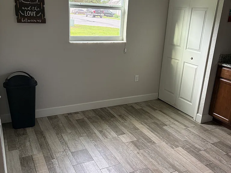 132 Crossing Dr — Photo 17
