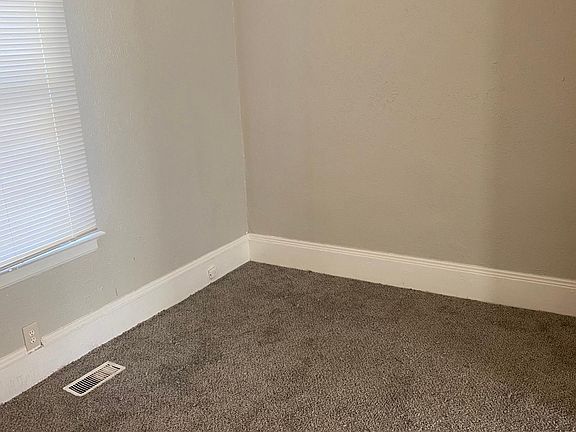 3rd image of 3719 E 61st St #4