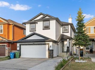 17 W Saddlecrest Cres NE, Calgary, AB T3J0C6