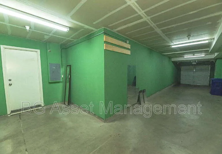1653 Northshore Dr — Photo 32