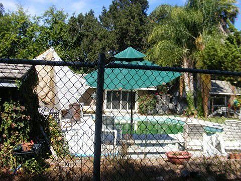 1st image of 186 Oak Glen Ave