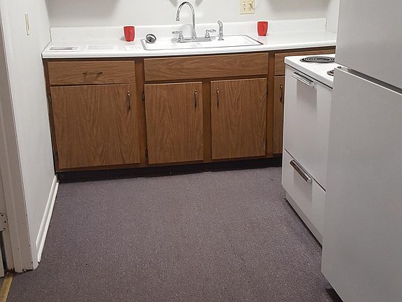 Updated LED lighting in the kitchen / Dining Area off of Kitchen (not shown)