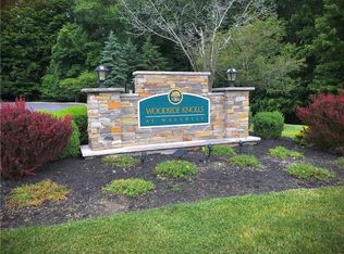 9 Arden Ct, Middletown, NY 10940