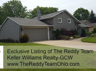 6061 Emerald St, North Ridgeville, OH 44039